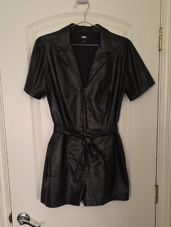 PAIGE Pants - Gorgeous PAIGE Sorenne Faux Leather SOFT Black Romper M